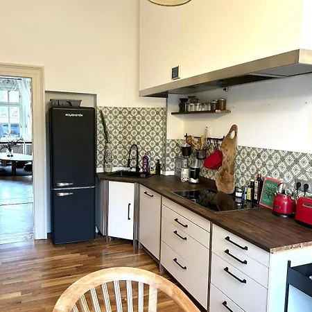 Old Building Dream In