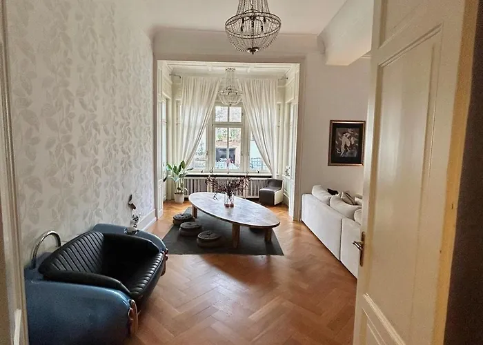 Old Building Dream In Апартаменты Висбаден